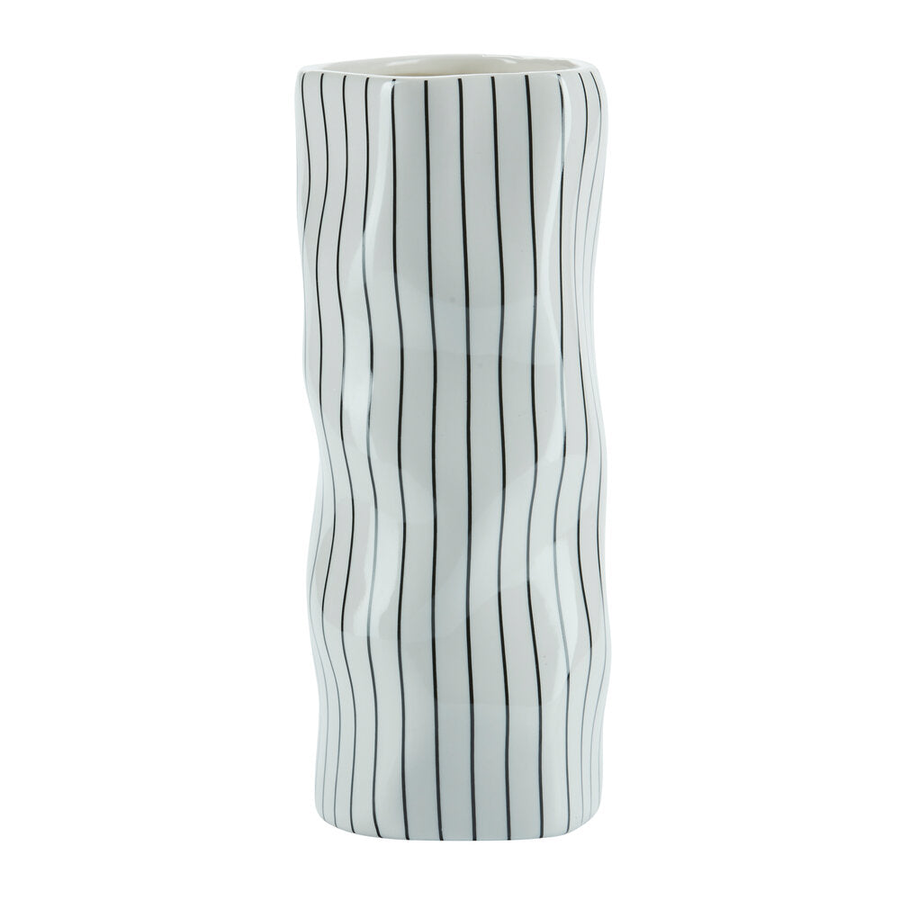 Bahne Interior - Slank vase med striber, hvid - H25,5 cm.