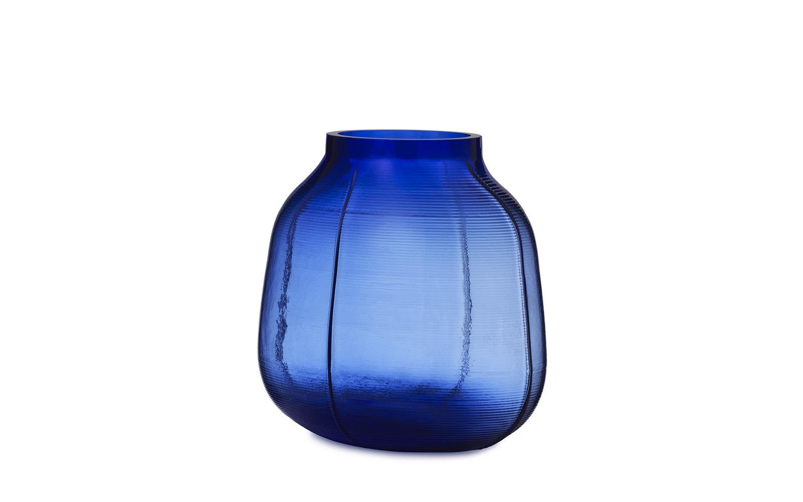 Normann Copenhagen - Step vase, blå - H:23 cm.